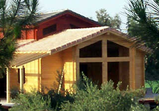 Casas de Madera Tropical